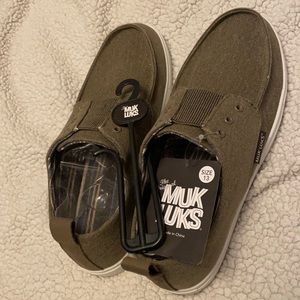 NWT Men’s Muk Luk loafers size 13